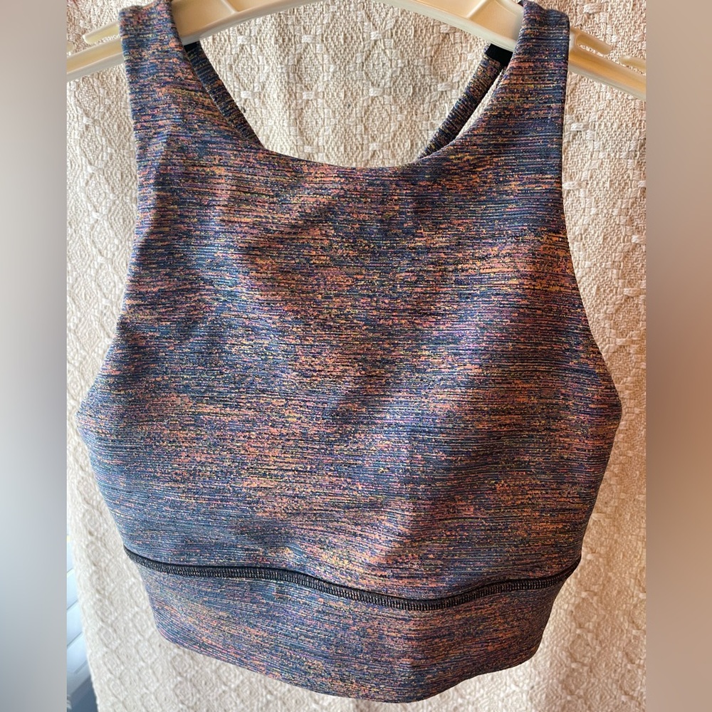 Lululemon EUC High Neck LL Energy Bra in Spectral